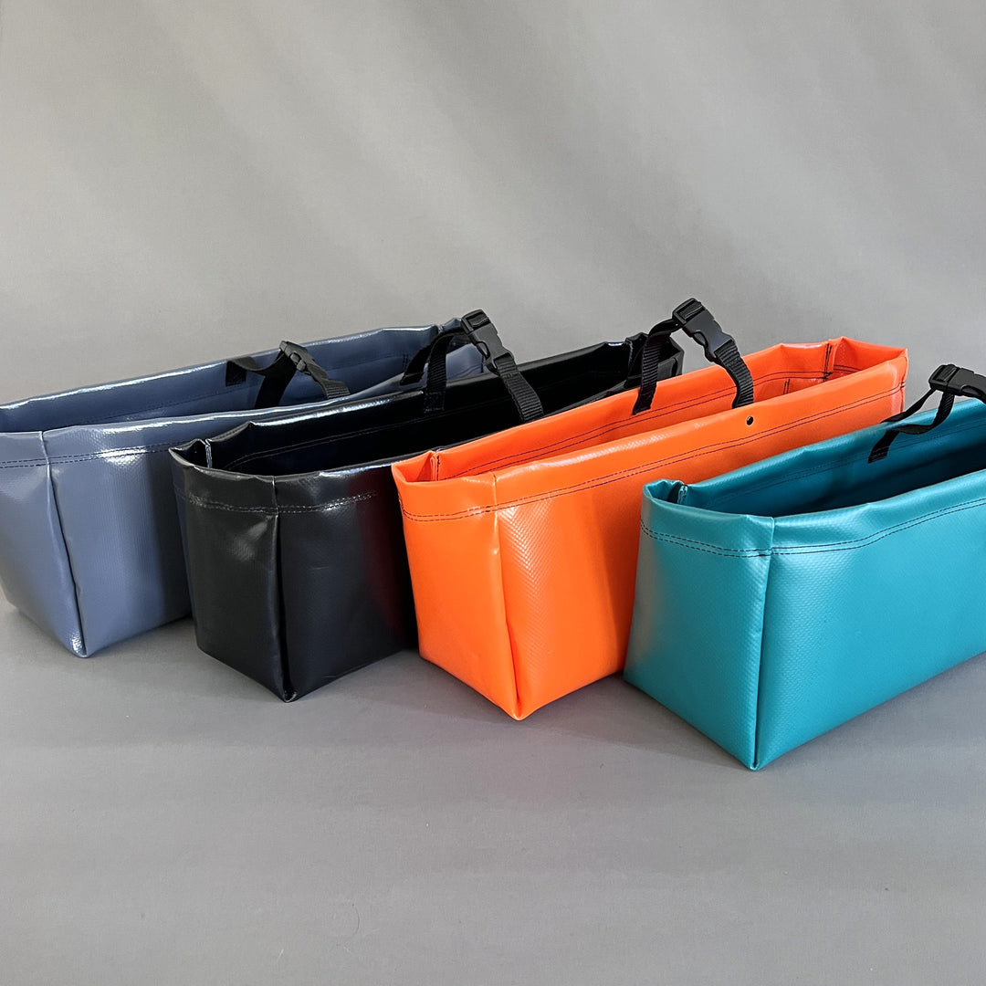 Magnetischer Organizer für Sitzkonsole im Campervan. Mehr Stauraum im Wohnmobil. Perfekt für Schuhe, Hundezubehör und Vanlife Ordnung.