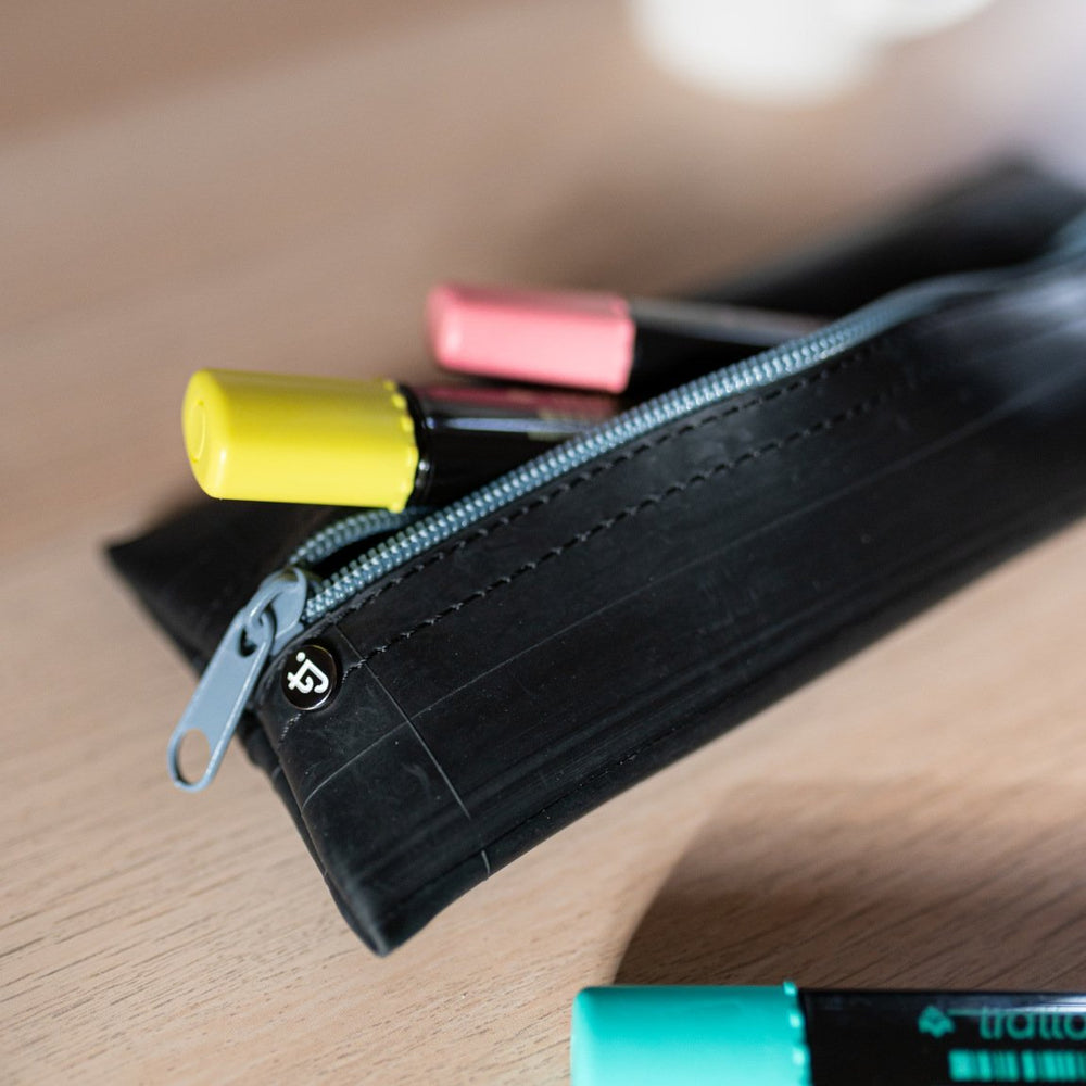 Federmäppchen aus Fahrradschlauch - upcycling Mäppchen schwarz